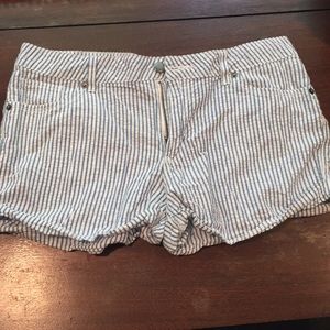 💎 Seersucker shorts 💎